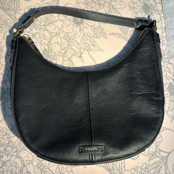 FOSSIL ! - Picture 3 of 6